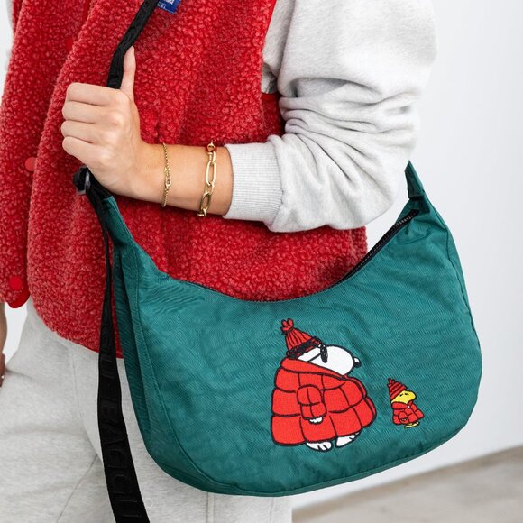 BAGGU x Peanuts NWT Medium Crescent Bag - Snoopy & Woodstock (Cypress) - Picture 13 of 13